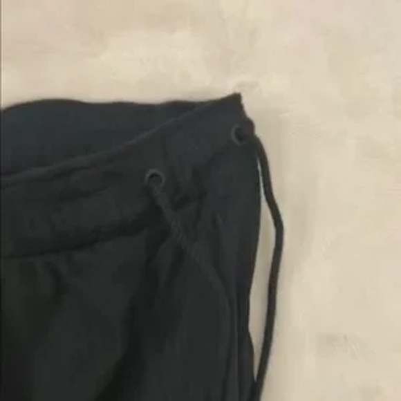 Nike Yoga Dri-Fit 5" Training Shorts NWT Black -Size Small- Giftable - Picture 6 of 6